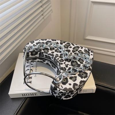 China Trendy Leopard Print Daily Fashion Bags for Purses 2022 and Women PU Spring Leather Handbags for sale