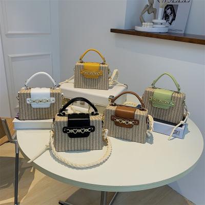 China Popular Fashion Square Small Woven Box Handbag Straw Bags 2022 Summer Beach Tote Rope Straw Small Cross - Body Bag for sale