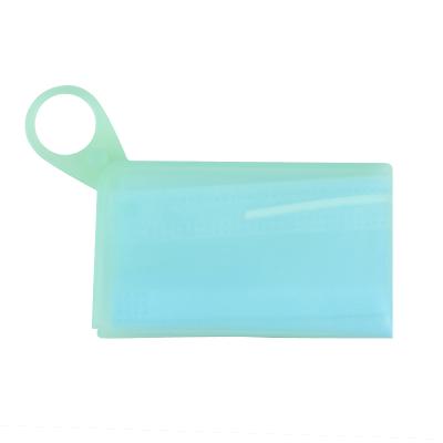 China Viable Portable Clip Mas Containers For Pollution Prevention Dustproof Face Cover Storage Good Quality for sale