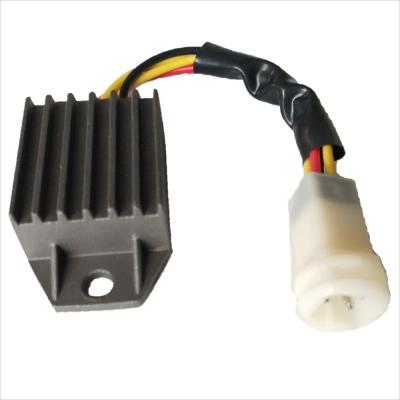 China Motorcycle Voltage Regulator Rectifier For Cm Wire 14.5V 8A EN450A 454 Yamaha Breeze Badger Cham 80 YFM 110 3GB-81960-00 15 Ltd for sale