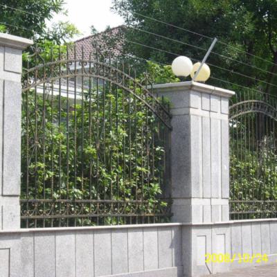 China Wrought Iron Juliet Balcony Railing Designs of Modern Handmade Metal Railings for sale