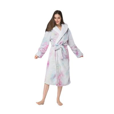 China Custom Made Luxury Women's Winter Robe Thermal Long Robe Nightgowns Thermal Quality Flannel Fur Sleep Bath Long for sale