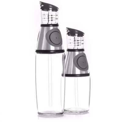 China Hot Sale 250ml/500ML Beverage Press Kitchen Glass Oil Dispenser Oil and Measuring Bottle Dispenser for sale