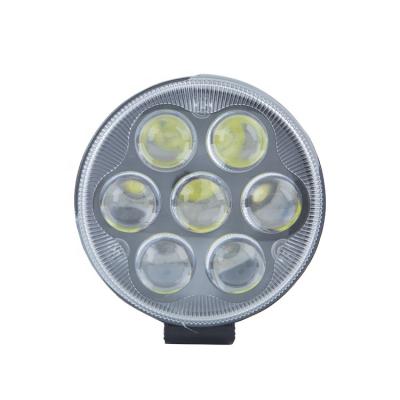 China Truck Round 28w Tractor Truck Car Led Work Light With Bracket for sale