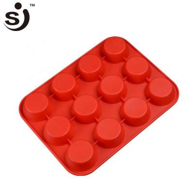 China Viable Hot Selling Cupcake Decorations Handmade Silicone Round Cake Molds for sale