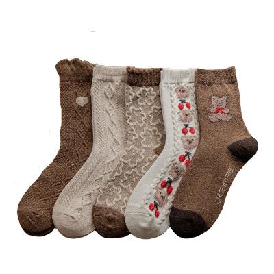 China Korean Antibacterial Women Tube Socks Cartoon Bear Jacquard Ruffle Edge Woolen Socks Thickening Thermal Socks for sale