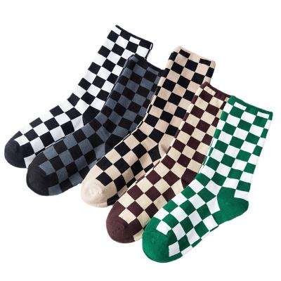 China OEM High Quality Antibacterial Women's Socks Cotton Breathable Checkered Cotton Black And White Long Socks for sale