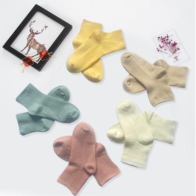 China 2022 QUICK DRY Customized Bamboo Soft Baby Kid Double Needle Baby Socks Plain Color for sale