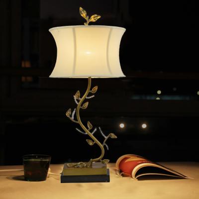 China Hot Sale Modern Classic Simple Table Lamp Style Fabric Shade Wholesale Table Lamps for sale