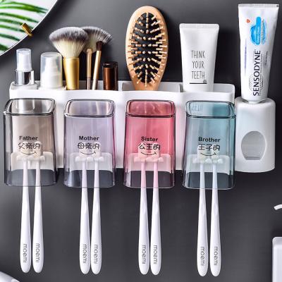 China New Product Factory Supplier Toothbrush Holder Magnetic Stocked Toothbrush Holder Wall Mounted With Large Capacity for sale