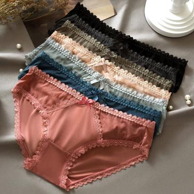 China Women Breathable Soft Briefs Seamless Lingerie Briefs Women Underwear Panties for sale