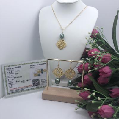 China Customized Ethnic Polynesian Jewelry Gold Plated Hawaiian Flower Pearl Sets Dangle Earrings Jewelry For Wholesale for sale