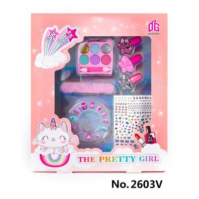 China Increase Self Confidence / Cultivate Elegance Pretend Play Toys Kids Makeup Sets Cosmetics Play Makeup Toy Set For Kids for sale