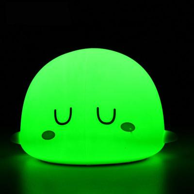 China Modern New Design Silicone Led Cute Color Changing Portable Dolphin Night Light for sale