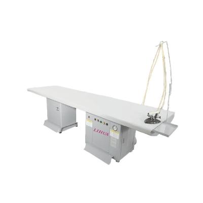 Chine Table à repasser à la vapeur électrique semi-automatique à tension 220v/380v pour tissu textile domestique à vendre