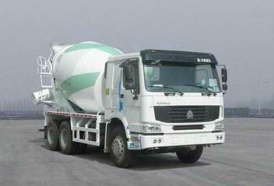 China SINOTRUK Howo 9 CBM Concrete Mixer Truck for sale