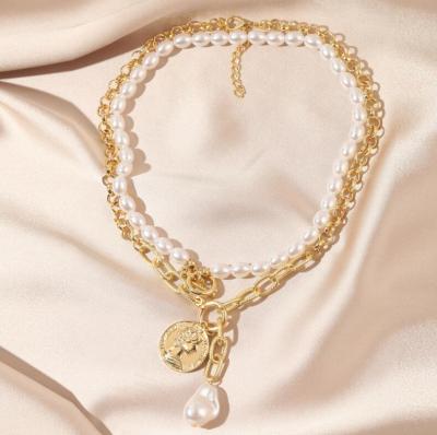 China New Fashion Gold Pearl Cute Layer Chain CLASSIC Dangling Choker Necklace For Women Jewelry Girl Gift Accessories for sale