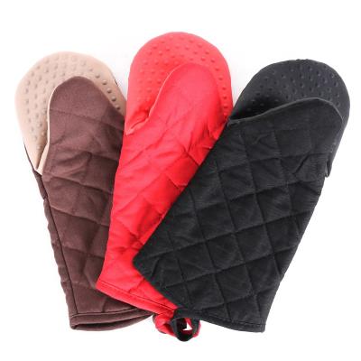 China Custom Non-slip Heat Resistant Silicone Cotton Oven Mitt for Home Kitchen Baking for sale