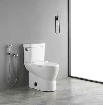 China Modern Ceramic White Bathroom Floor Sanitary Ware Toilet Double-Flow Washdown Double-Flow Square CE Set Two-Piece Toilet for sale