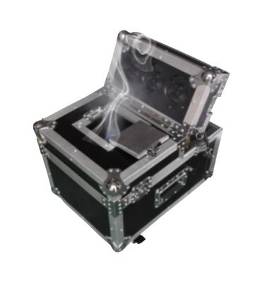 China 660W flightcase dj remote stage dmx dual stage dmx fog fog smoke hazer machine 515*395*425 mm for sale