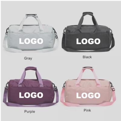 China Custom Tote Hoe Bag Overnight Weekend Duffel Bag Duffel Bag Overnight Weekend PVC Holographic Clear Travel Bag Travel Spend Overnight Bags for sale