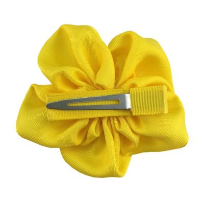 China Fashion 7.5cm Candy News Small Color Satin Ribbon Flowers Satin Flowers With Clips for sale