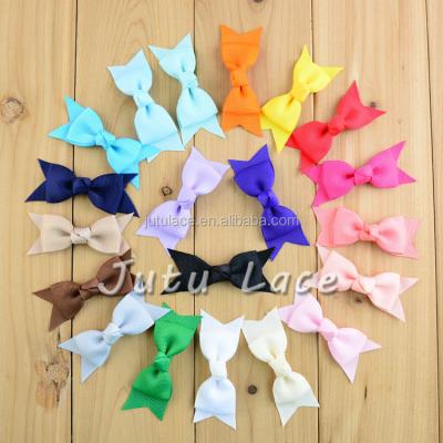 China Fashion Kids Girls Hair Bow -7cm Double Eco-friendly Ribbon Hangers - Headmade Christmas Ribbon Hair Bow Clips for sale