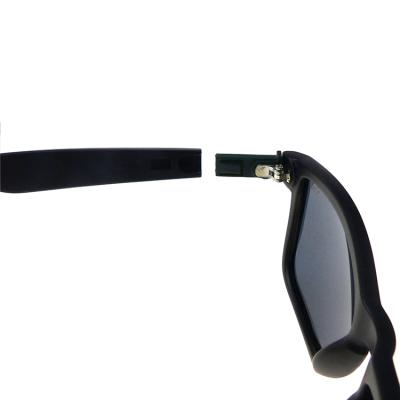 China 2021 Hot Square Frame Plastic Titanium Sun Glasses Can Change Temple Easy Lift Sun Glasses for sale