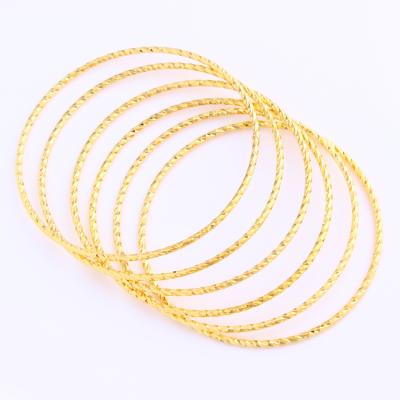 China Popular JH 18k Gold Plated Trendy Bracelet Jewelry Wholesale Charming Gift For Ladies for sale