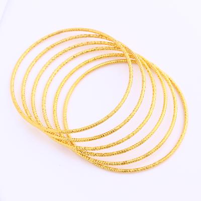 China JH simple slim gold plated simple design bangle popularity jewelry for girls and ladies for gift for sale