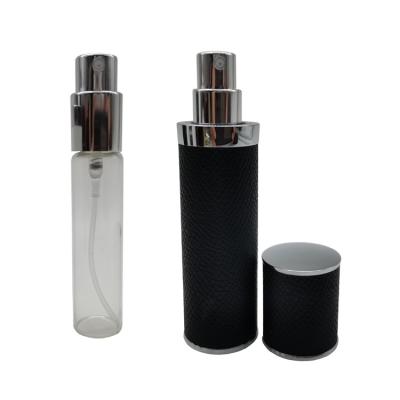 China Lurury Customize Various Logos Travel Portable Empty Sprayer Atomizer White/Black PU Leather Magnetic Cover for sale