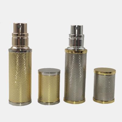 China Lurury Pocket Arabic Oil Bottles Black Egyptian Refillable Glass Mini Atomizer Chinese Perfume Bottle Arabic Tester Spray for sale