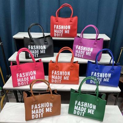 China Other 2022 Fashion Hot Selling Single Tote Bag Large Capacity Women&'s Custom Tote Handbags Simple Cross - Body Bag Women Tote Bag for sale