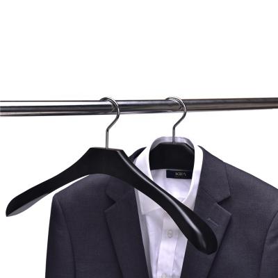 China Factory wholesale heavy duty wooden high quality fashion coat hanger black wooden coat hanger for clothes for sale