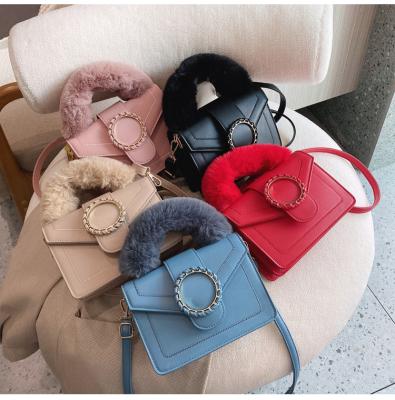 China Fashion hot sale autumn and winter new hairy handle ladies cross - body women luxury waterproof daily used handbags for sale