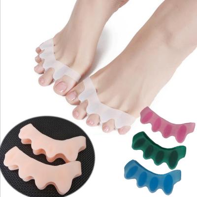 China Soft Foot Care Gel Toe Separator Bunion Protector Toe Corrector Silicone Wholesale Silicone Toe Separators Valgus for sale