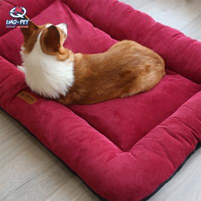 China Mats Warm Winter Pet Sleeping Bedspread Fleece Waterproof Removable Washable Dog Bed Cover Soft Cat and Dog Bed Mat For Sale for sale