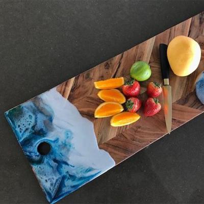 China Viable Olive Wood Acacia Ocean Resin Wood Cutting Board, Resin Art Cheese Board Chopper for sale