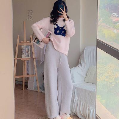 China High Quality QUICK DRY Pajamas Set Two Piece Soft One Size O-Neck For Women Winter And Autumn Sleepwear for sale