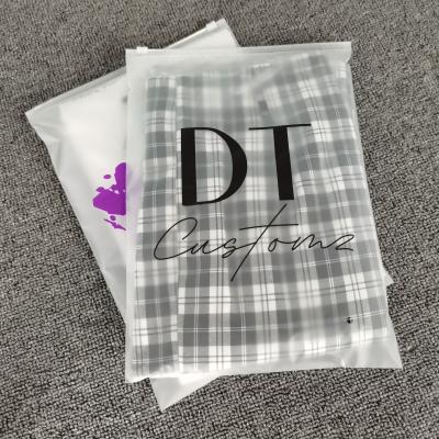 China Recyclable Transparencies Custom Design Self Adhesive Plastic Opp Pouch For T-shirt Apparel Packing Zipper Packing Bag for sale