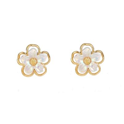 China Wholesale Romantic Alloy Gold Flower Fashion Earring Jewelry 18k Gold Hawaiian Fashion Accessories Earing for sale