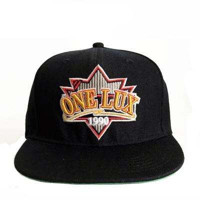 China JOINT Embroidery Logo 6 Panel Snapback Hat With Green Under Brim for sale