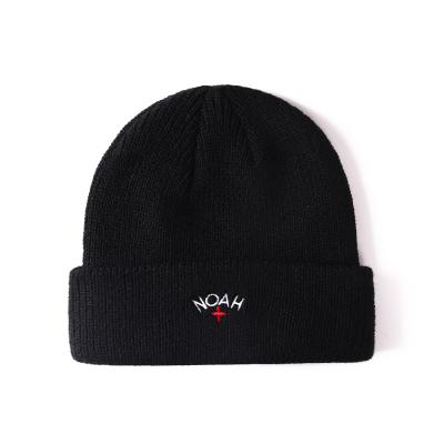 China 2019 COMMON Fashion Hot Embroidery Logo Winter Hat Knitted Custom Beanie Hat for sale