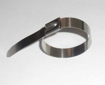 China Reusable Releasable Stainless Steel Cable Ties , Stainless Steel Locking Ties for sale