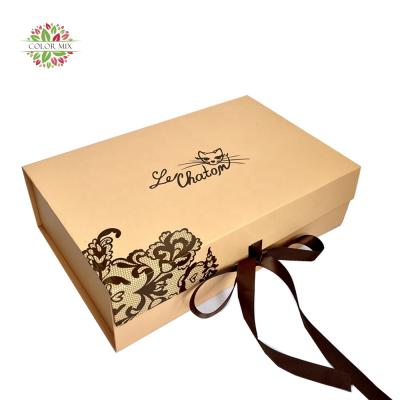 China High Quality Recyclable Custom Logo Luxury Magnetic Folding Gift Box With Ribbon Closure for sale