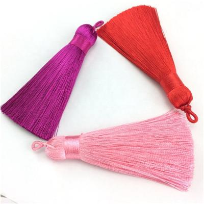 China China Factory Handmade High Quality 100% Silk Cell Phone Tassel For Jewelry for sale