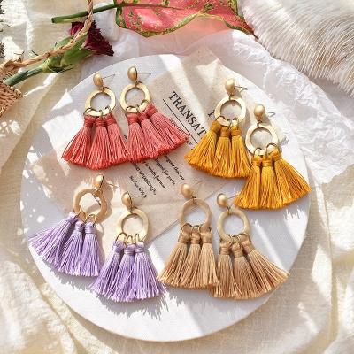 China Custom Mini Cotton Earrings Tassel Fringe Earrings Chuanghua Fringe Tassel Earrings Mobile Phone Or Tassel Women for sale