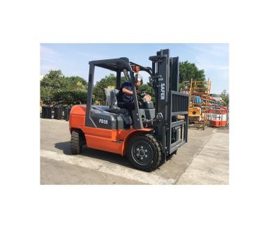 China 4ton Diesel Forklift Diesel Engine Forklift With Isuzu Engine-SAFERLIFTS en venta