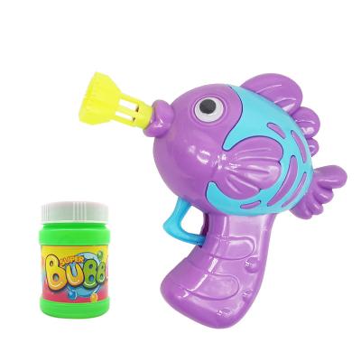 China New Safety Cartoon Fish Bubble Gun Toys Outdoor Summer Soap Blower Bubble Machine Gun Toys For Children for sale