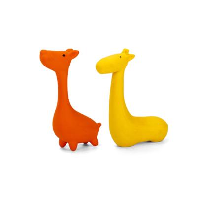 China Viable Factory Wholesale Giraffe Shaped Latex Sounding Toy Dog Pet Squeak Toys Chew Toy for sale